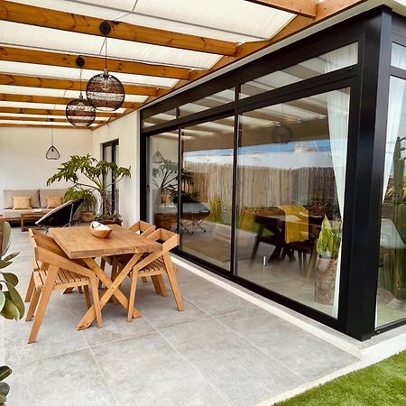 Bungalow + Piscina Independiente La Oliva Kültér fotó