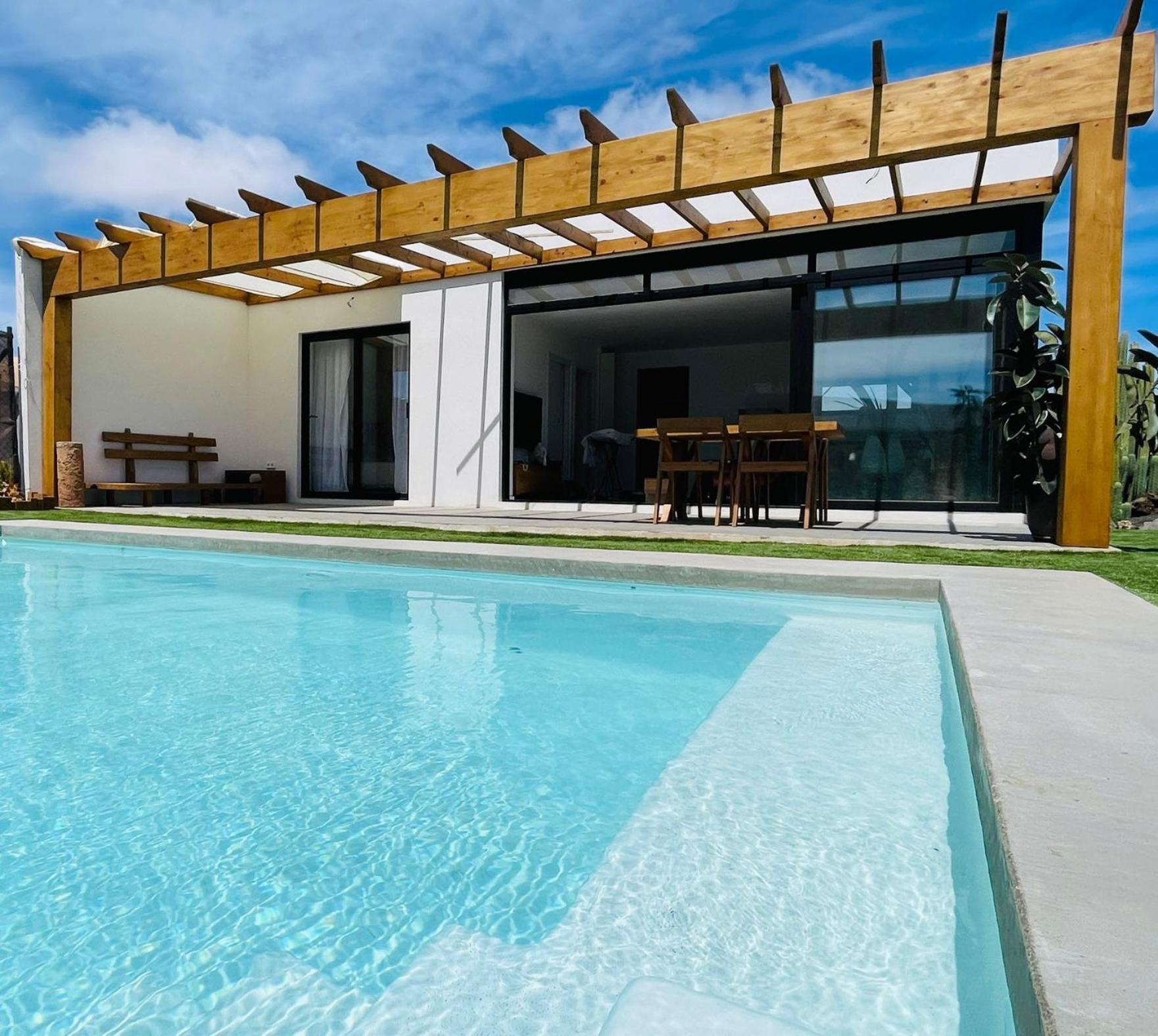 Bungalow + Piscina Independiente La Oliva Kültér fotó